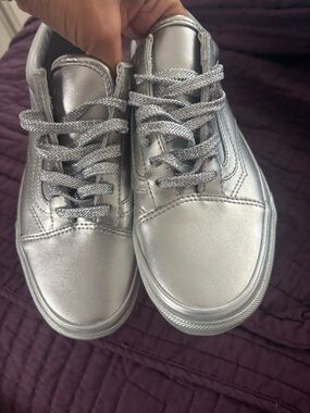 Silver Metallic old school vans Lace-Up Sneakers 6 women’s